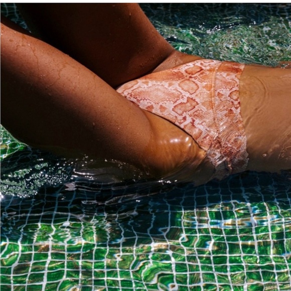 BILLABONG - SINCERELY JULES OVER THE SUN bikini bottoms NWT - Picture 8 of 11